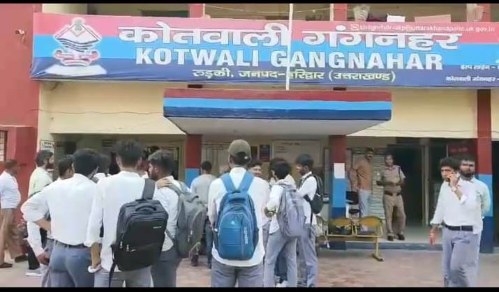 रूड़की- मौखिक परीक्षा के नाम पर छेड़छाड़, प्रोफेसर गिरफ्तार